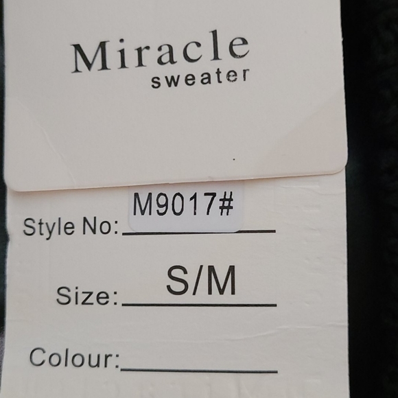 Black knitted off the shoulder Sweater - Picture 7 of 7